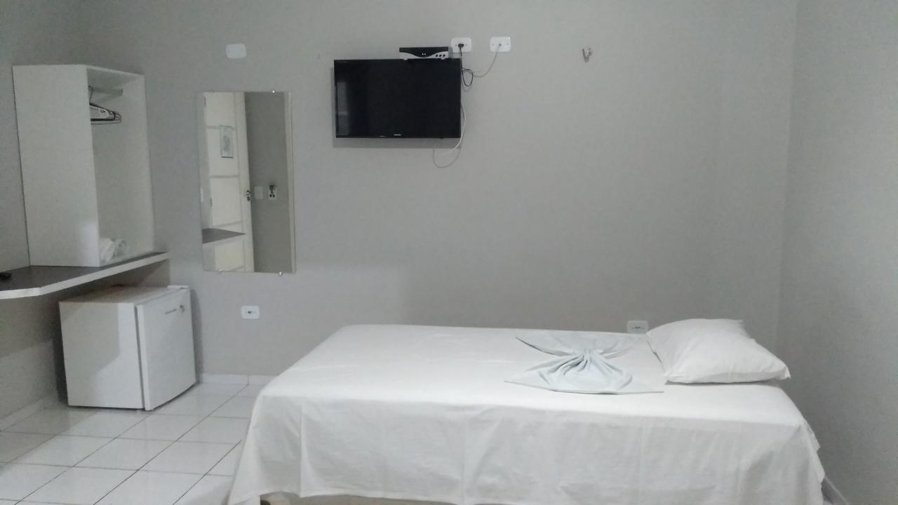 Hotel E Churrascaria Coqueiro Verde Oeiras Eksteriør billede